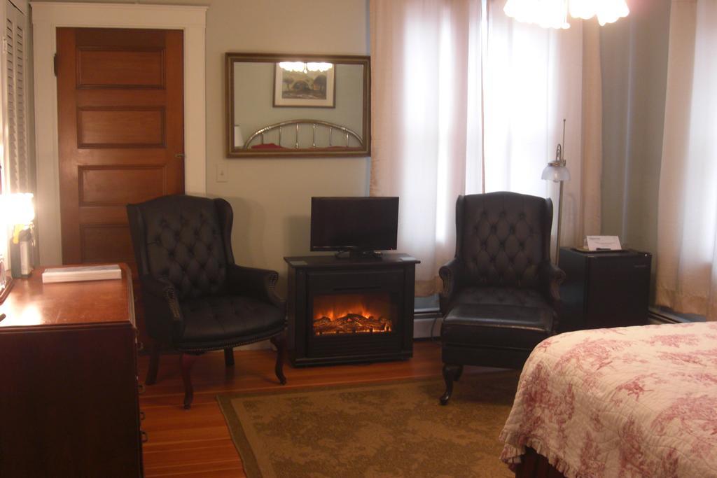 Seafarer Inn Rockport Room photo